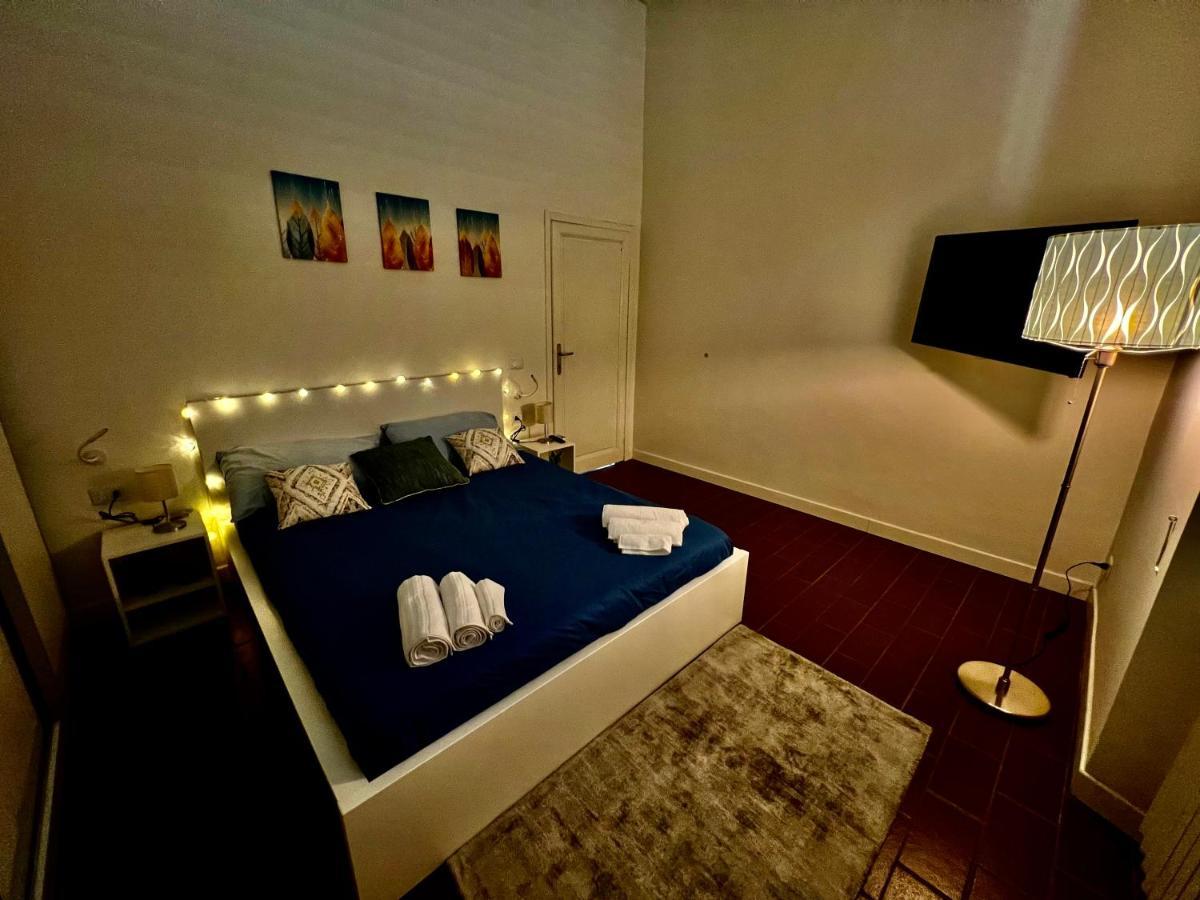 Relax & Design A Pochi Passi Dalla Stazione Флоренция Экстерьер фото